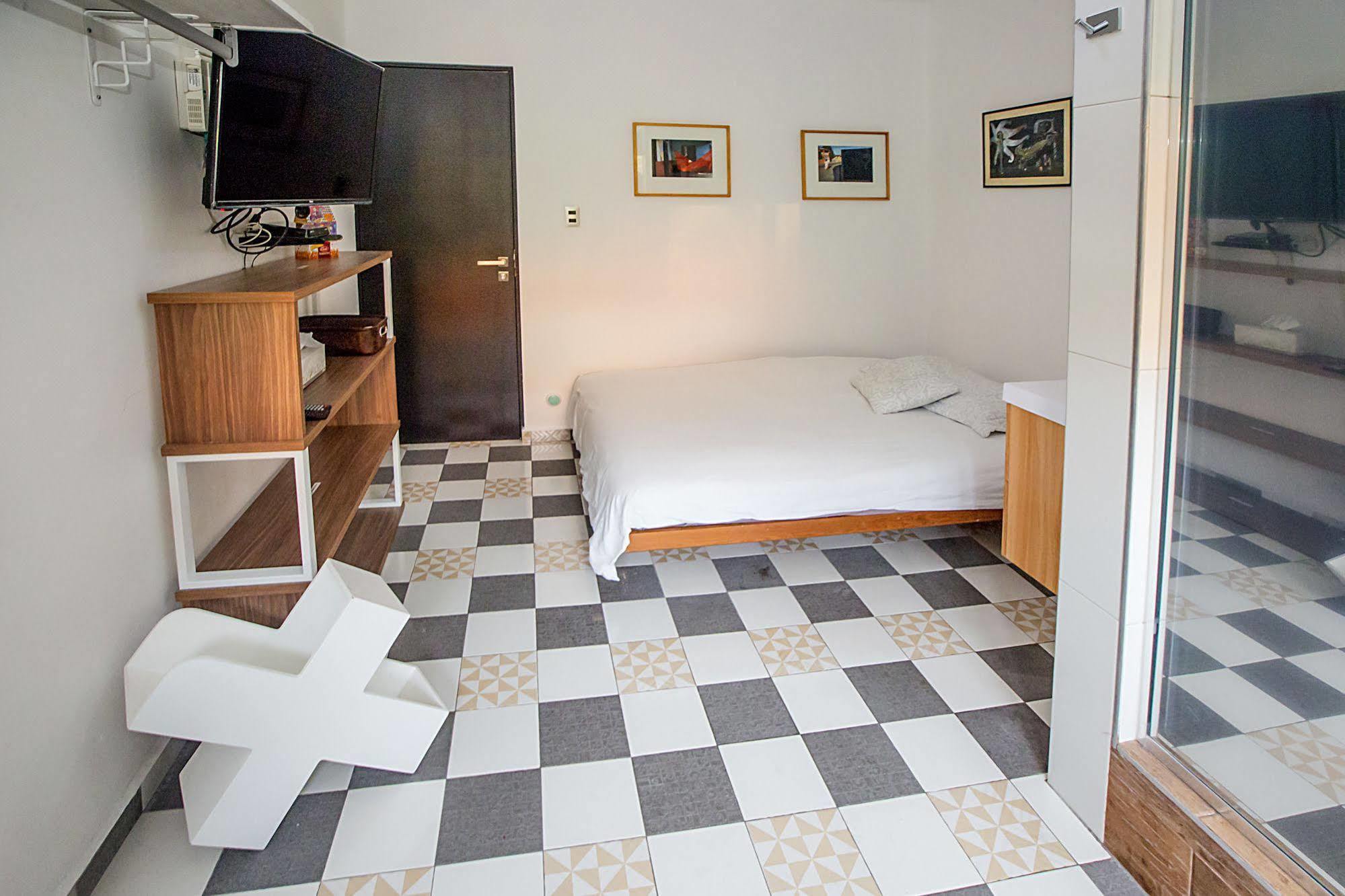 Suites Condesa Mexico City Exterior photo